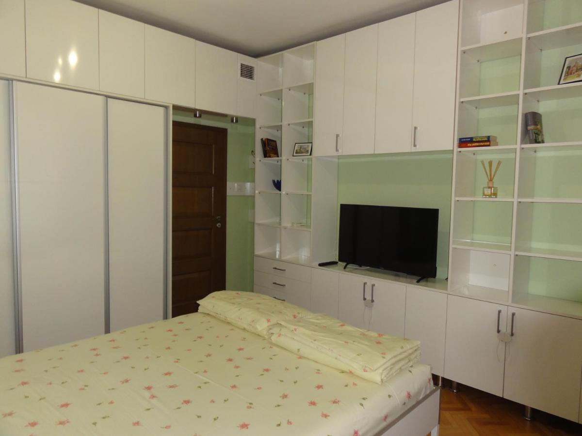 Apartment Sofia Lux Top Center Exterior photo